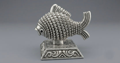 Exquisitely Crafted 999 Pure Silver Fish Idol