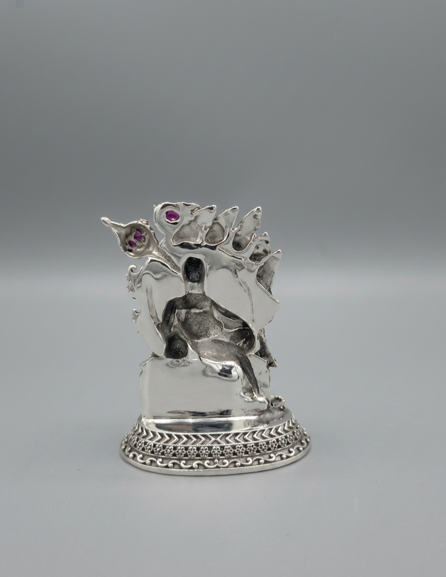 Divine Lord Ganesha 999 Silver Idol